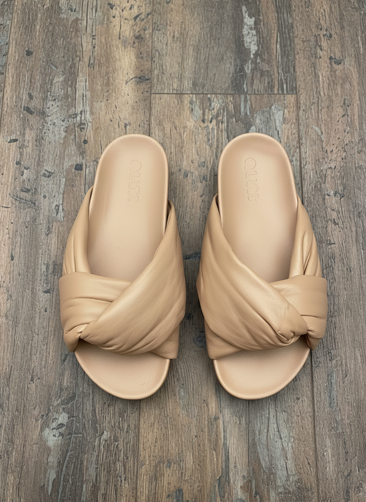 Modelo Elo Cor: Macadâmia (36,37,38,39,40)