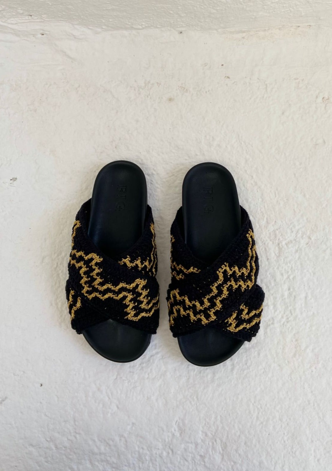 Modelo X Crochê preta (35)